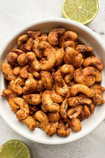 Spicy Garlic Cashews